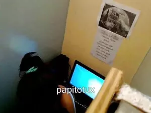 Mi duro folla en el  ...