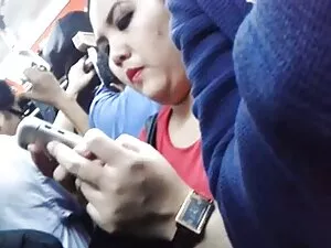 Bootylicious MILF pe ...