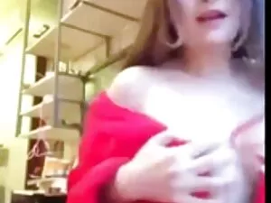 Adolescente de tetas ...